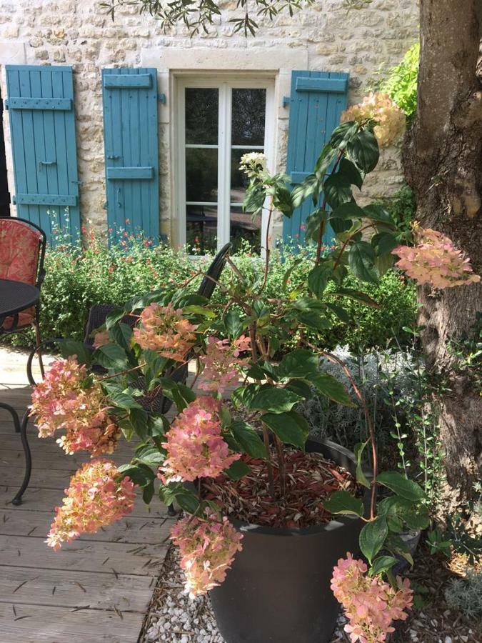 Bed and Breakfast La Chaumeauniere Aigrefeuille-d'Aunis Экстерьер фото